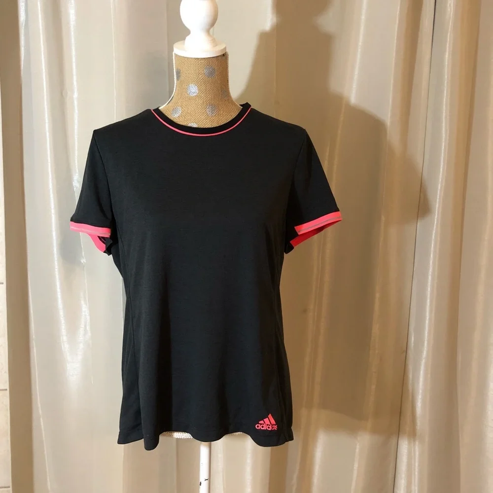 Adidas top